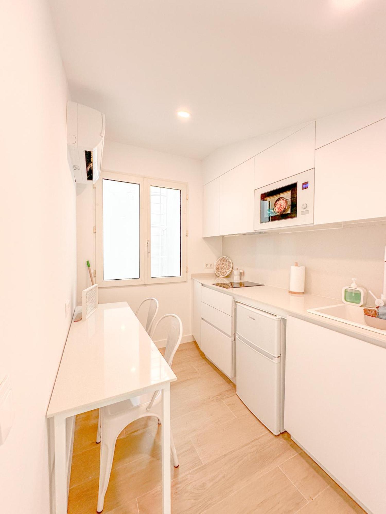 Apartamento Andres Tamayo Av America 마드리드 외부 사진